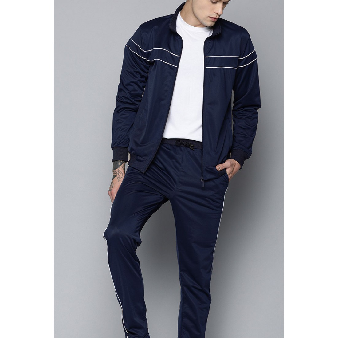 navy blue tracksuit pants